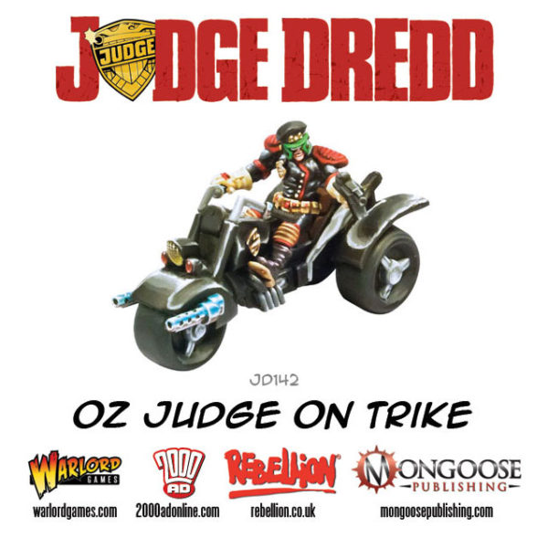 JD142-Oz-Judge-on-Trike